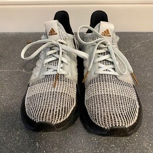 Adidas Ultraboost 19- Woman's Size 8.5